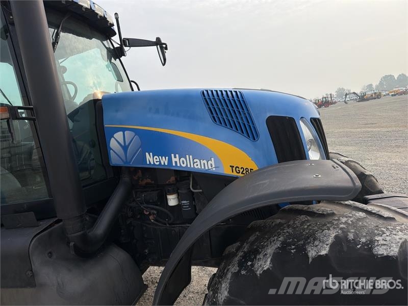 New Holland TG285 4WD Tractor 曳引機