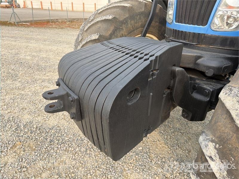 New Holland TG285 4WD Tractor 曳引機