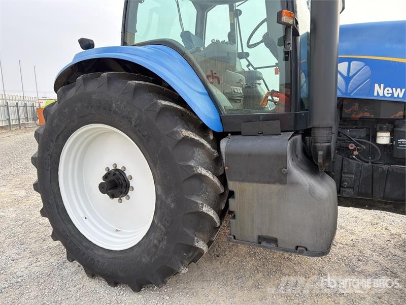 New Holland TG285 4WD Tractor 曳引機