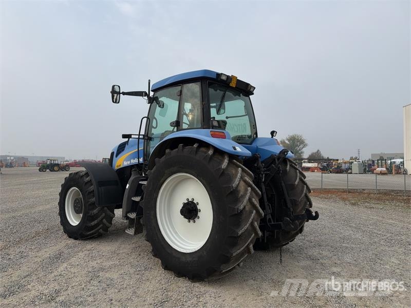 New Holland TG285 4WD Tractor 曳引機