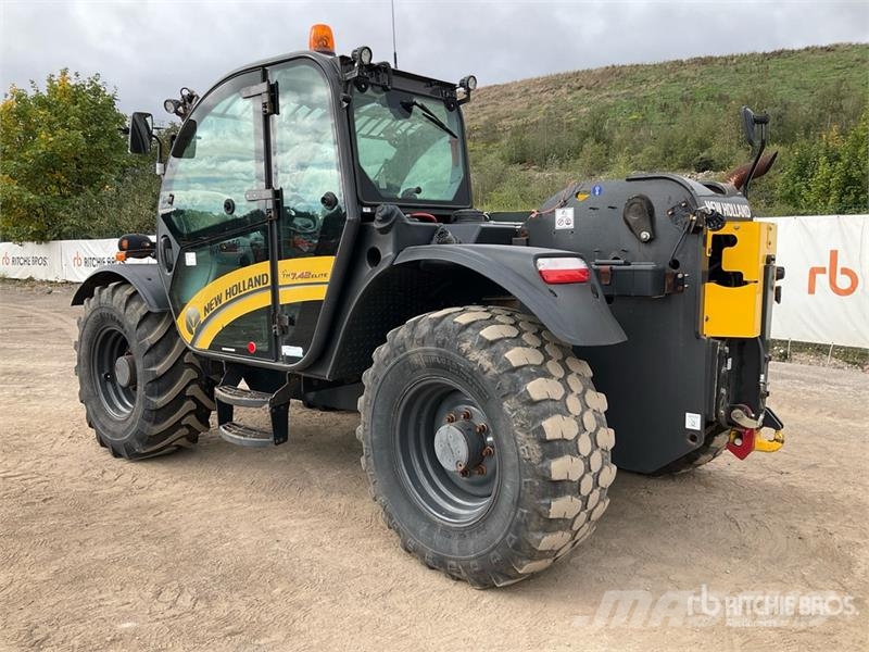 New Holland TH7.42 Telehandler Teleskoplader