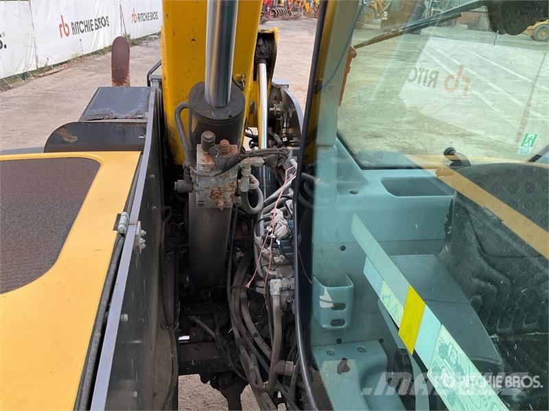 New Holland TH7.42 Telehandler Teleskoplader