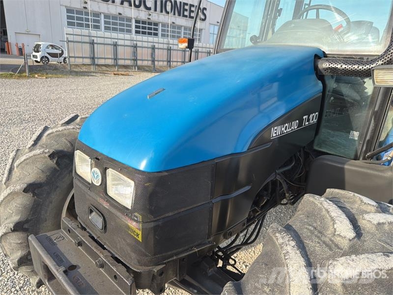 New Holland TL100 Trattori
