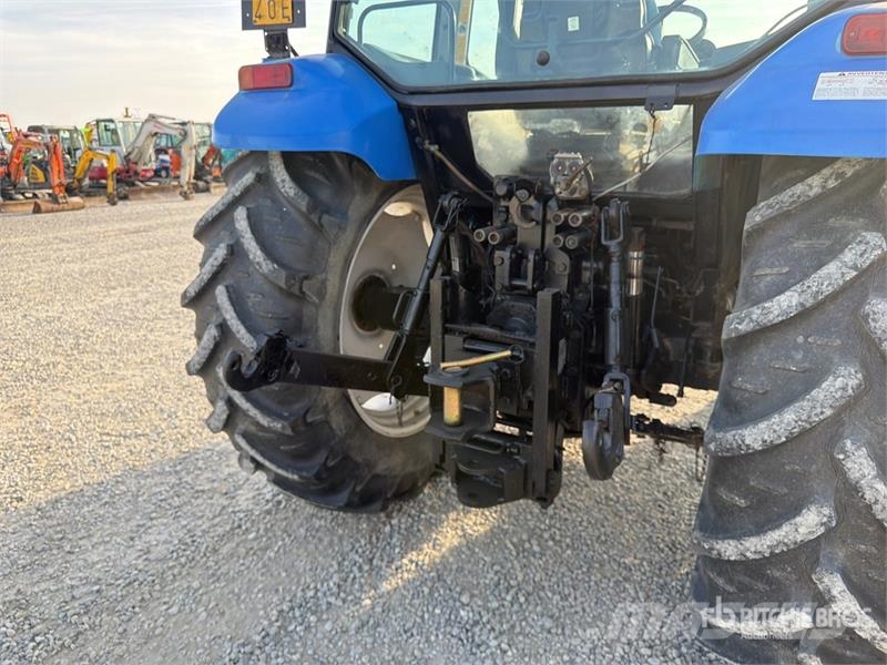 New Holland TL100 Trattori
