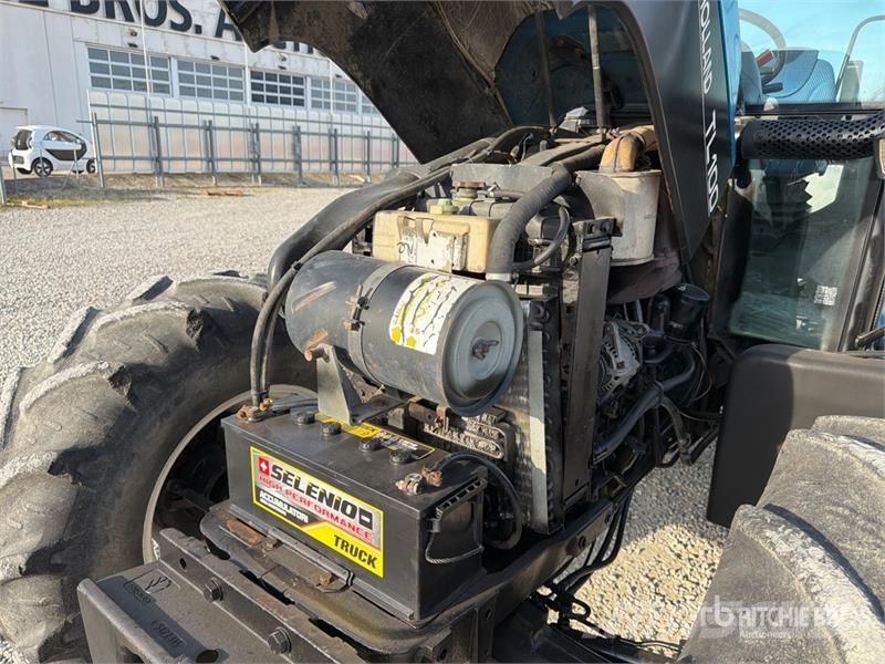 New Holland TL100 Trattori