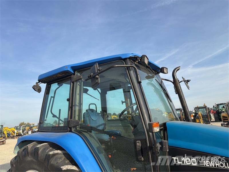 New Holland TL100 Trattori