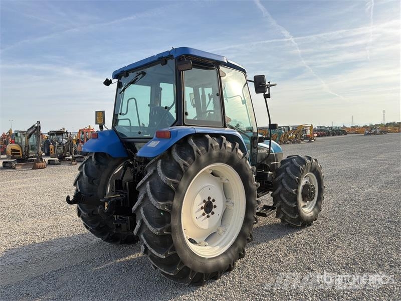 New Holland TL100 Trattori