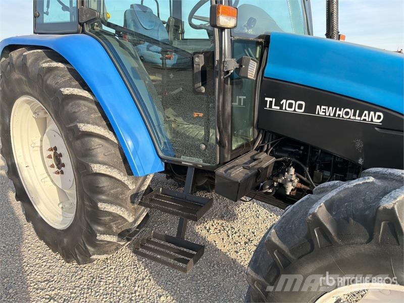New Holland TL100 Trattori