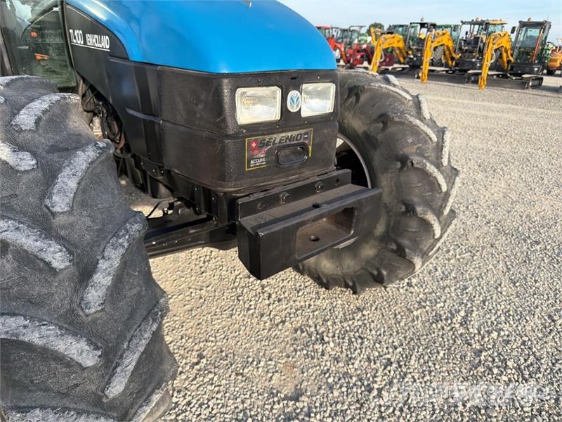New Holland TL100 Trattori