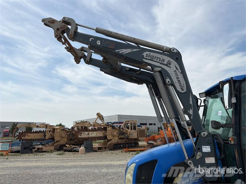 New Holland TL100A 4WD Tractor Tractores