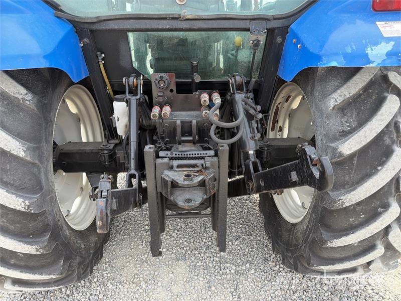 New Holland TL100A 4WD Tractor Tractores