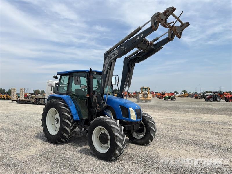 New Holland TL100A 4WD Tractor Tractores