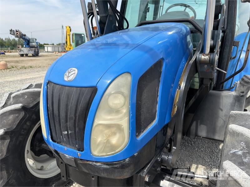 New Holland TL100A 4WD Tractor Tractores