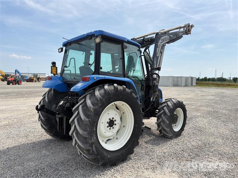 New Holland TL100A 4WD Tractor Tractores