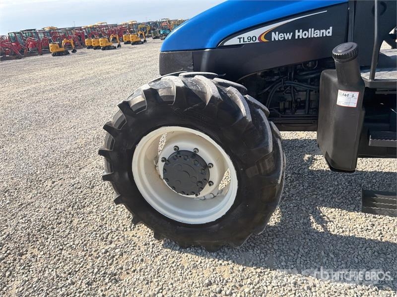 New Holland TL90 4WD Tractor Traktoren
