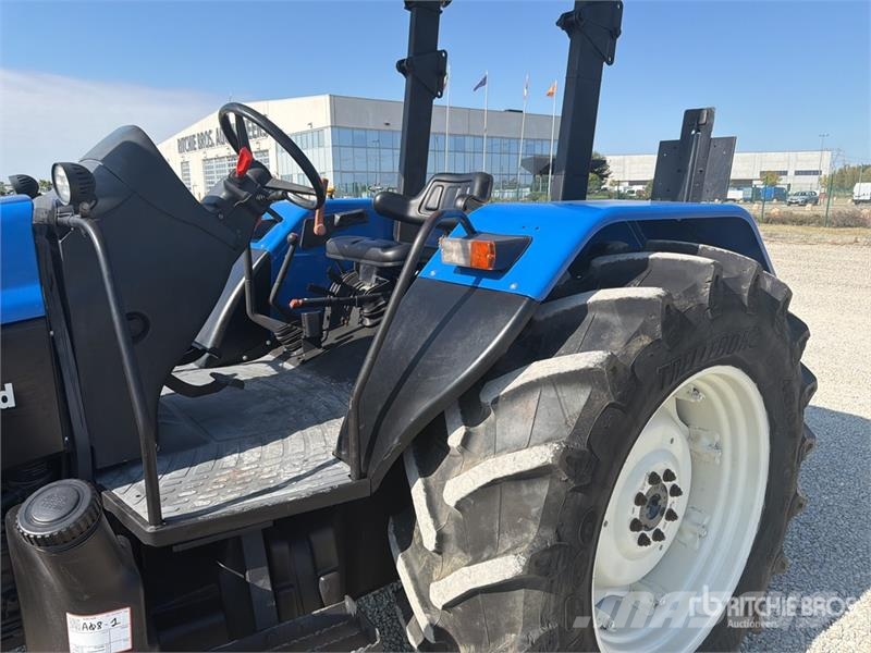 New Holland TL90 4WD Tractor Traktoren
