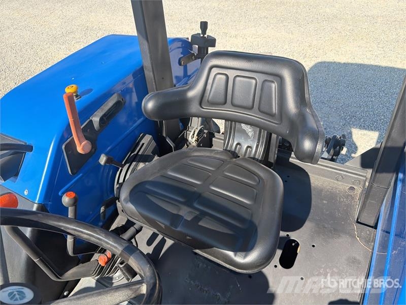 New Holland TL90 4WD Tractor Traktoren
