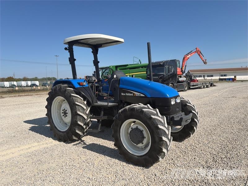 New Holland TL90 4WD Tractor Traktoren
