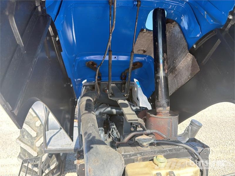 New Holland TL90 4WD Tractor Traktoren