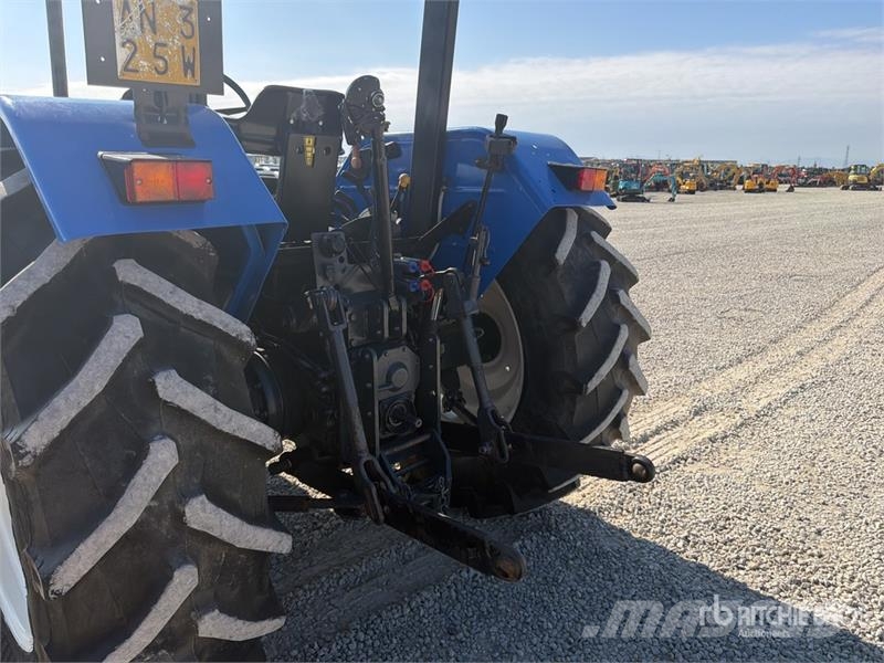 New Holland TL90 4WD Tractor Traktoren