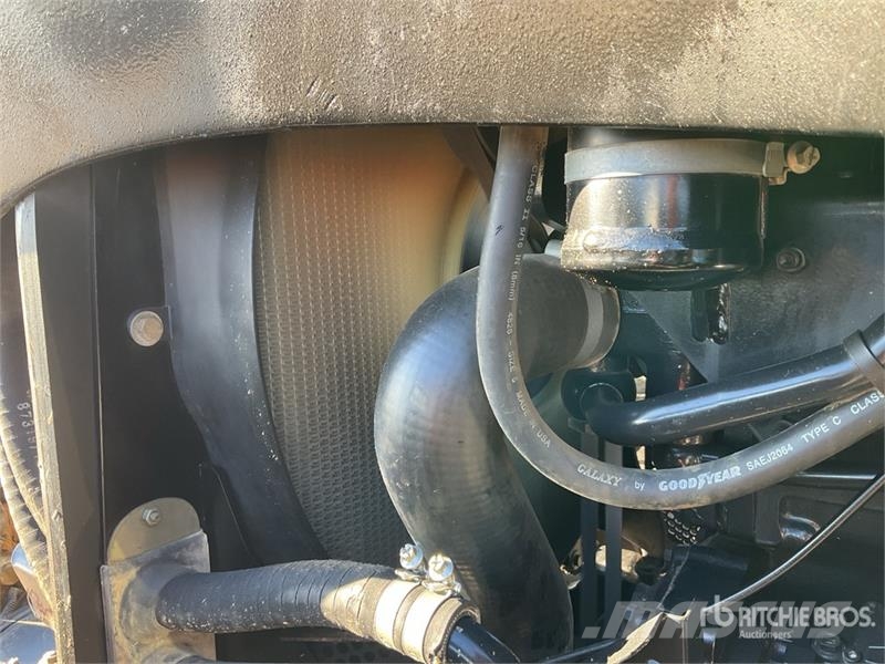 New Holland TVT 170 4WD Tractor Τρακτέρ