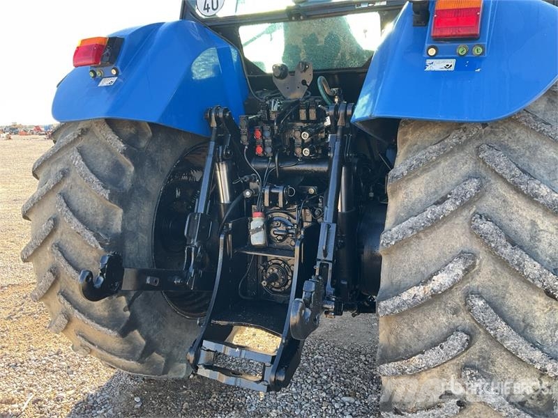 New Holland TVT 170 4WD Tractor Τρακτέρ