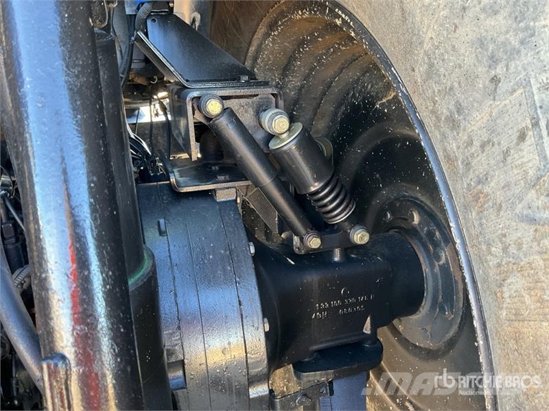 New Holland TVT 170 4WD Tractor Τρακτέρ