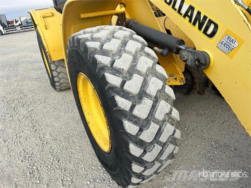 New Holland W110B Wheel Loader لوادر بعجل