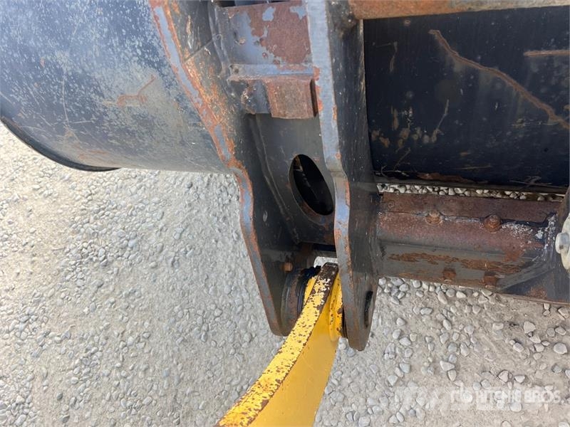 New Holland W110B Wheel Loader لوادر بعجل