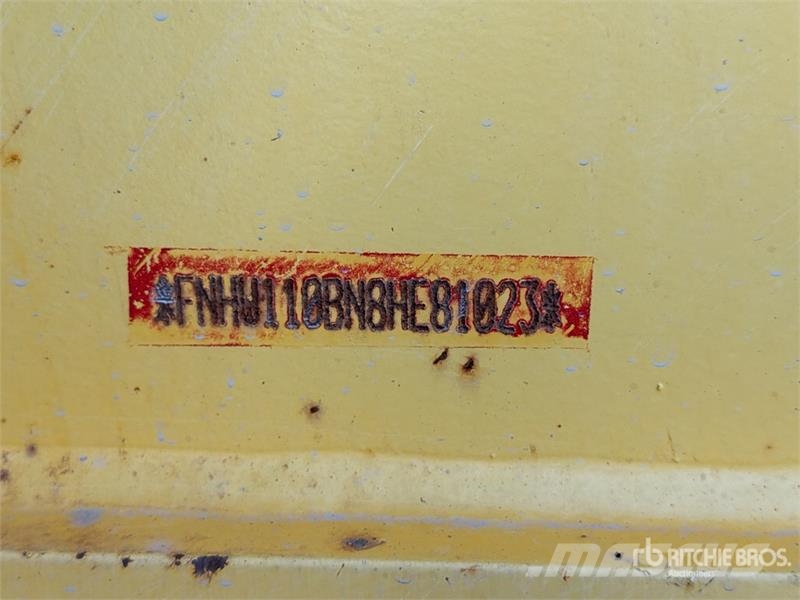 New Holland W110B Wheel Loader Фронтальні навантажувачі