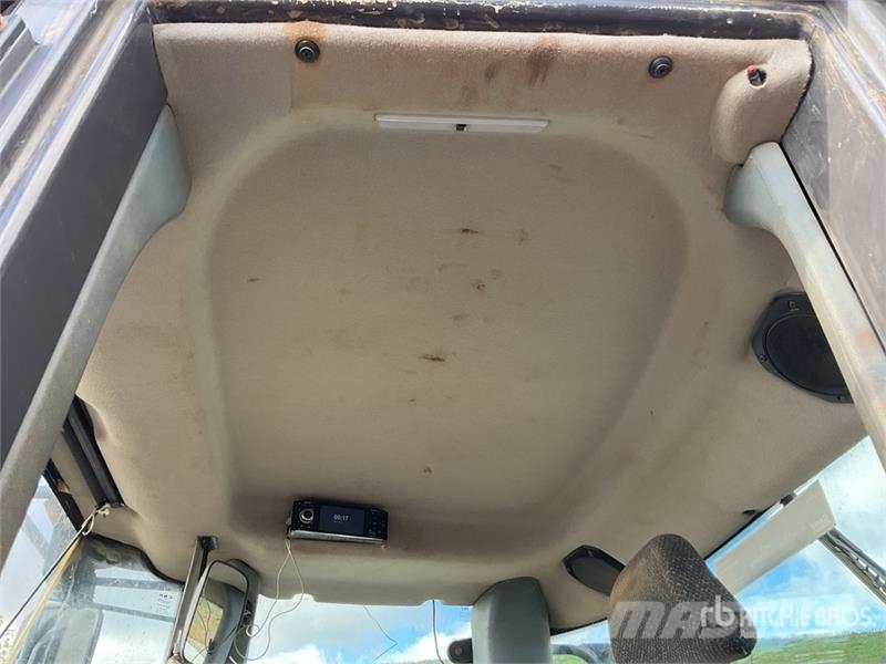 New Holland W300C High Lift Wheel Loader Wheel loaders