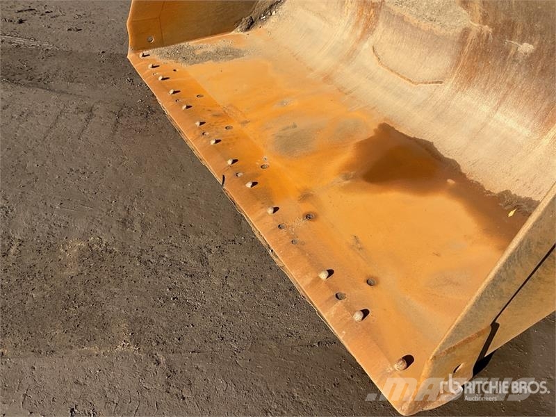 New Holland W300C High Lift Wheel Loader Wheel loaders