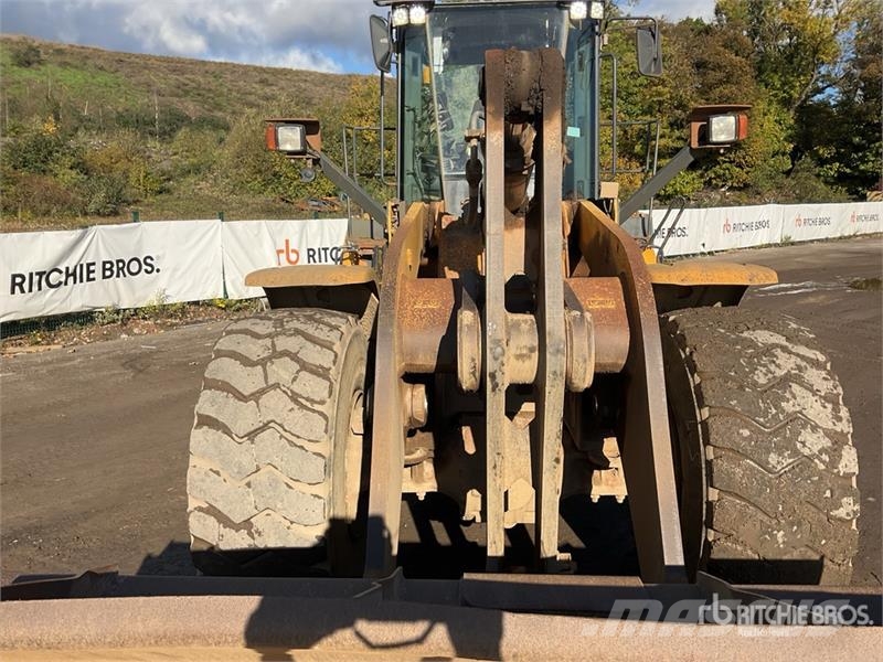 New Holland W300C High Lift Wheel Loader Wheel loaders