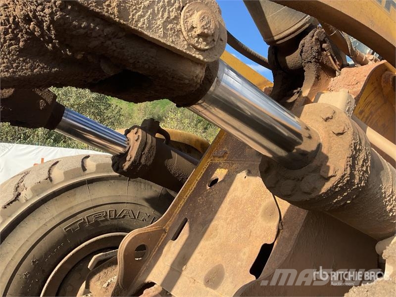 New Holland W300C High Lift Wheel Loader Wheel loaders