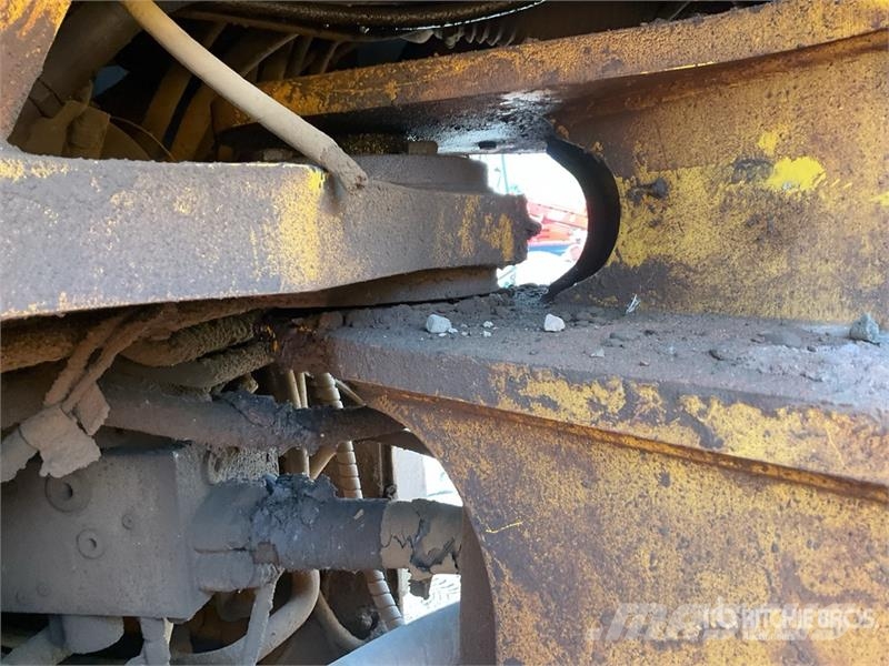 New Holland W300C High Lift Wheel Loader Wheel loaders