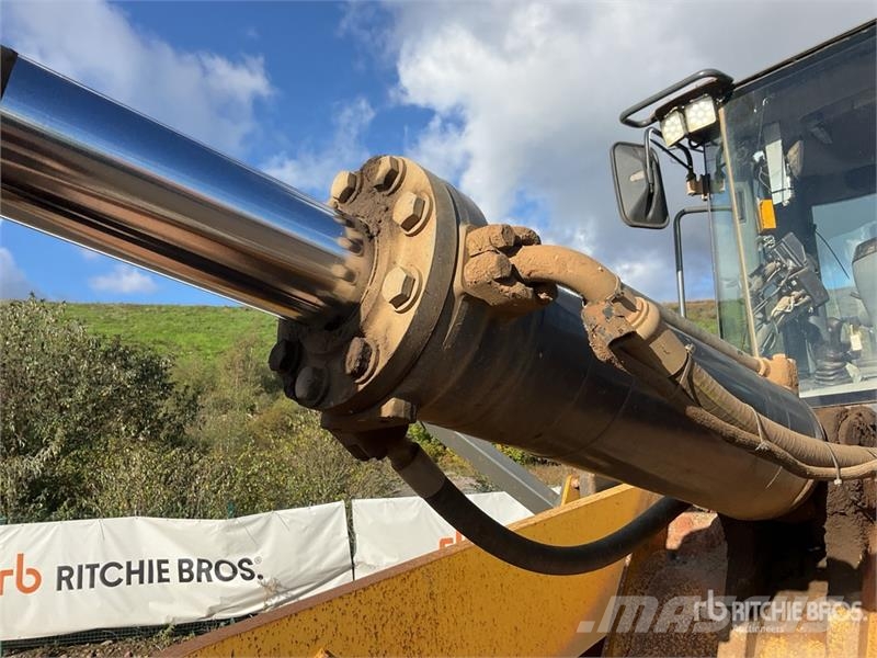 New Holland W300C High Lift Wheel Loader Wheel loaders