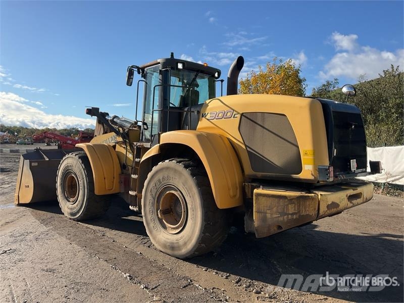 New Holland W300C High Lift Wheel Loader Wheel loaders
