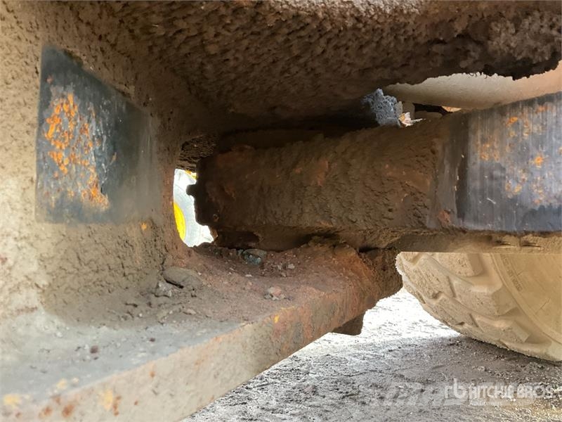 New Holland W300C High Lift Wheel Loader Wheel loaders