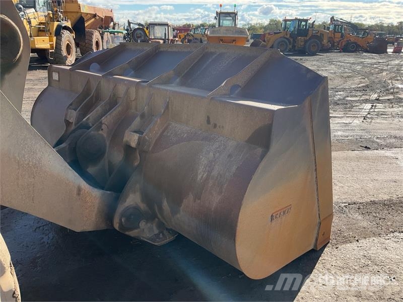 New Holland W300C High Lift Wheel Loader Wheel loaders