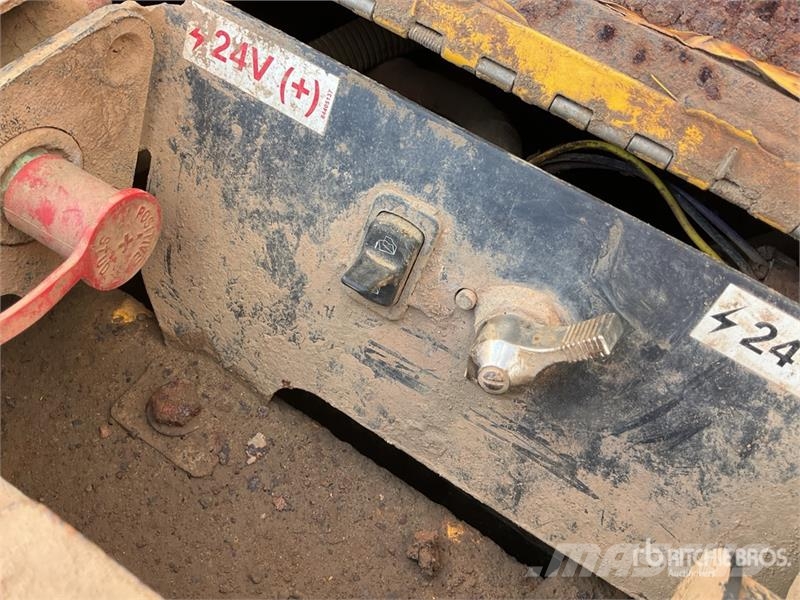 New Holland W300C High Lift Wheel Loader Wheel loaders