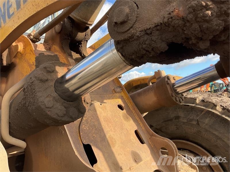 New Holland W300C High Lift Wheel Loader Wheel loaders