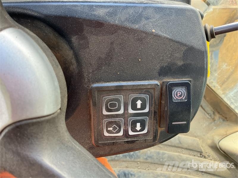 New Holland W300C High Lift Wheel Loader Wheel loaders