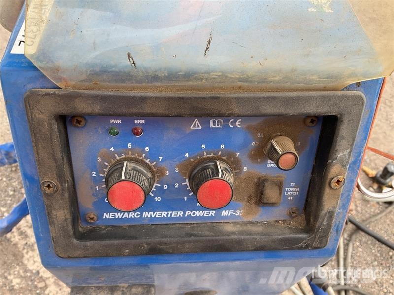 Newarc N714372 Mobile MIG Electric Welder Welding machines
