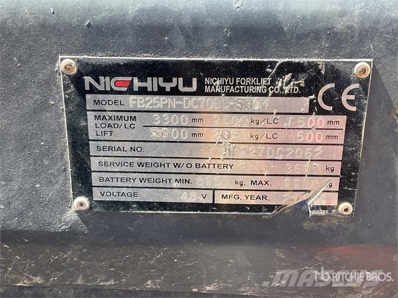 Nichiyu FB25DC-70 Electric Forklift Sähkötrukit