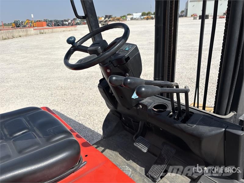 Nichiyu FB25P-70BC-400P Electric Forklift (Inoperable) 電動堆高機