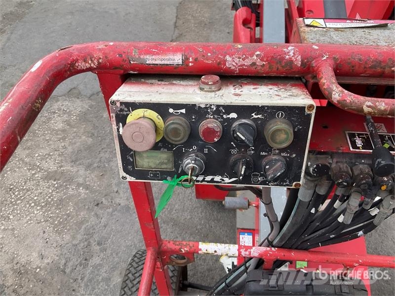  Nifty-Lift HR12 DE 2WD Hybrid Articulating Boom Li Gelenkteleskoparbeitsbühnen