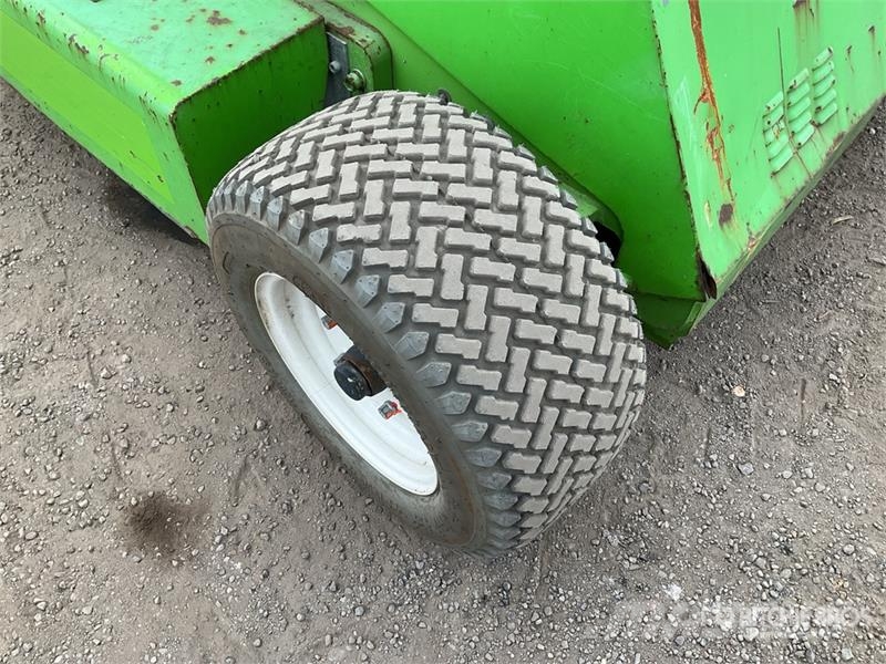Nifty-Lift HR12NDE 2WD Hybrid Articulating Boom Li Bomlifte med knækarm