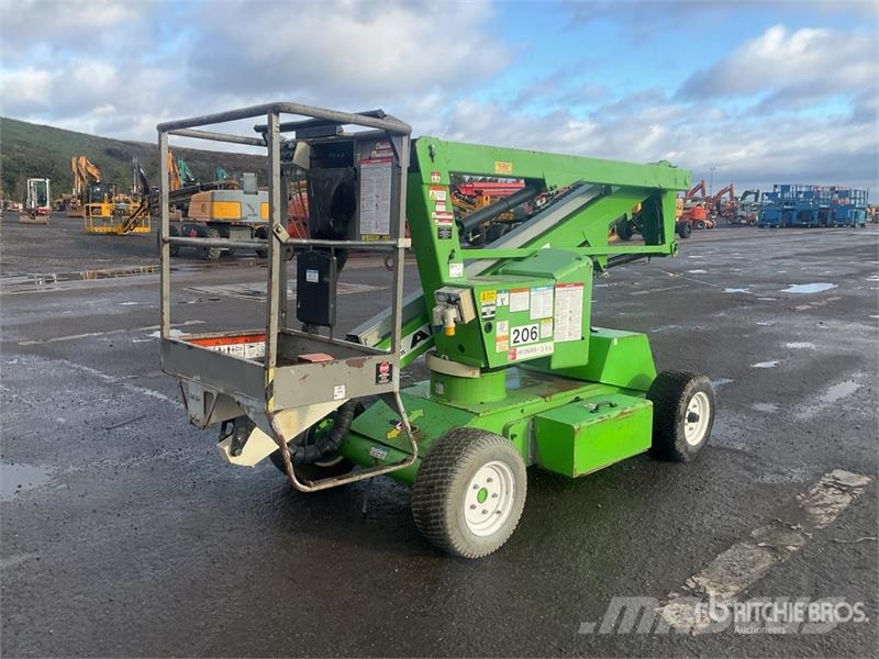  Nifty-Lift HR12NDE 2WD Hybrid Telescopic Boom Lift Nacelles télescopiques