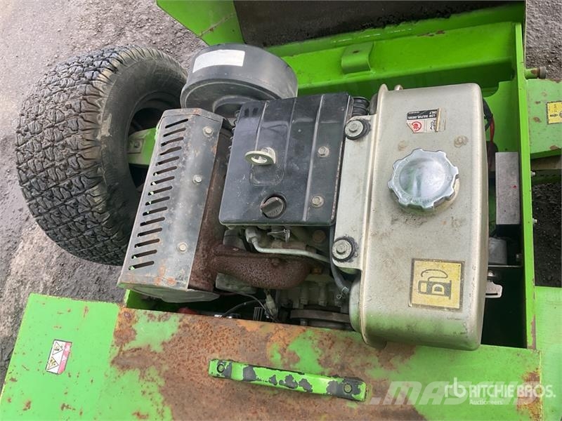  Nifty-Lift HR12NDE 2WD Hybrid Telescopic Boom Lift Nacelles télescopiques