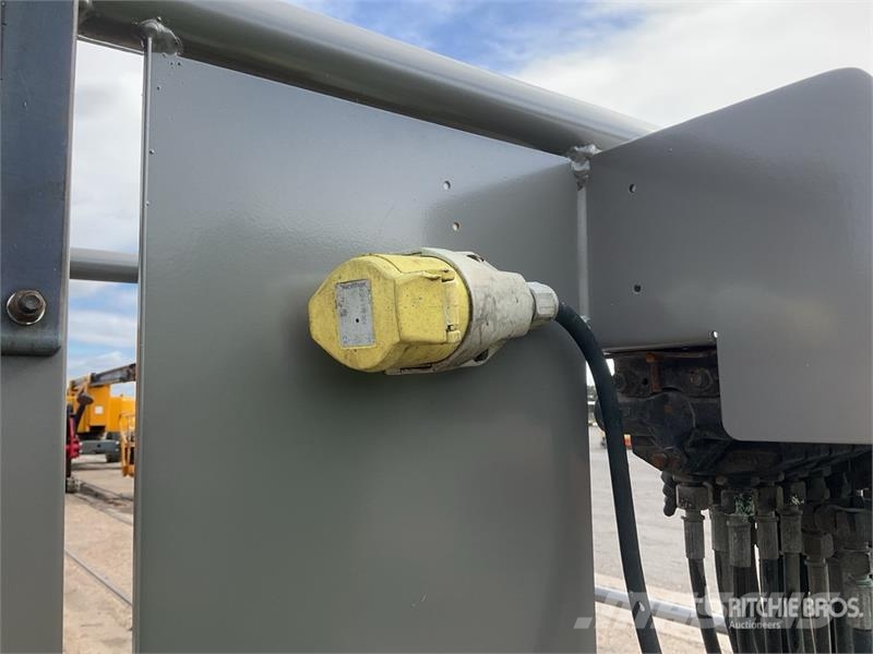  Nifty-Lift HR12NDE 2WD Hybrid Articulating Boom Li Strēles pacēlāji